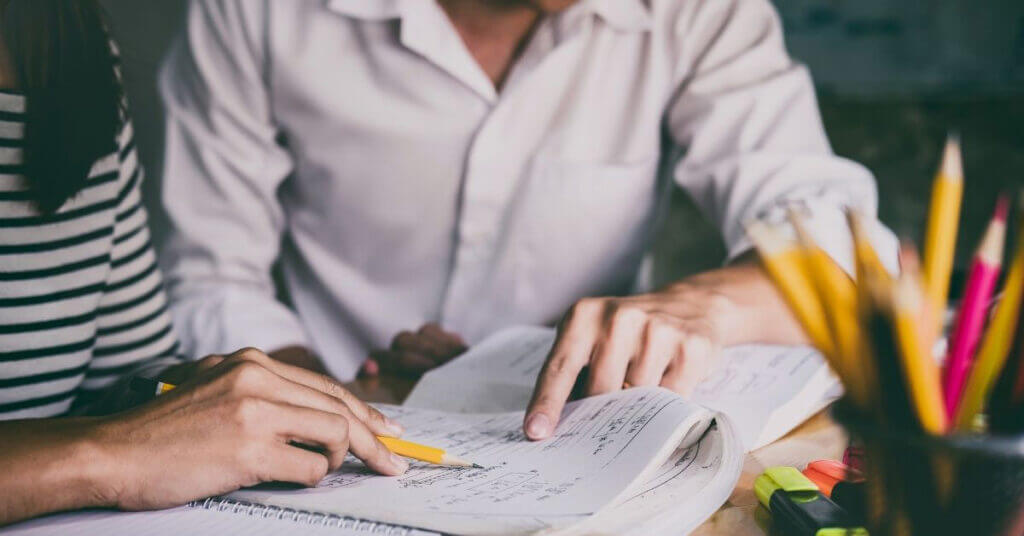  وظائف للطلاب للعمل بدوام جزئي - إنشاء السيرة الذاتية
