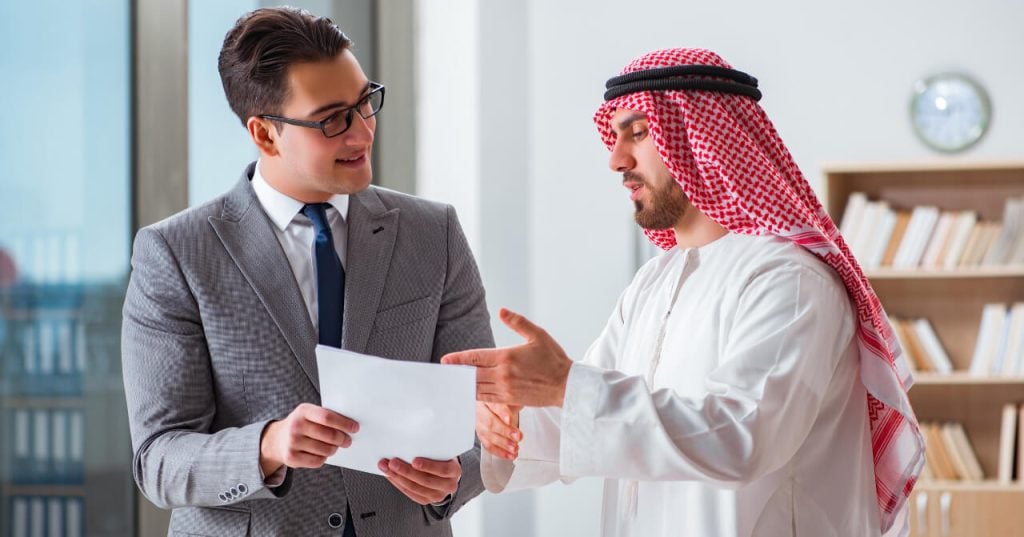 ارتفاع الطلب على المتحدثين باللغة العربية للعمل في الإمارات العربية المتحدة